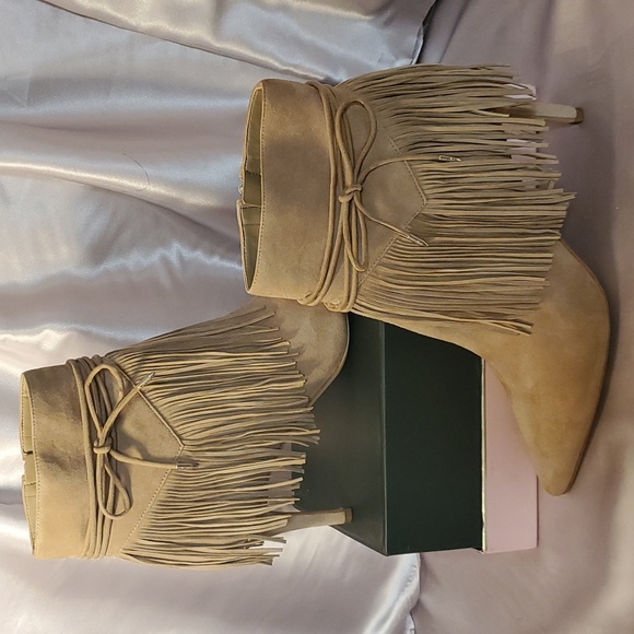 Sam Edelman  Beige Suede  Fringed Marion Ankle Booties Heels - Picture 8 of 9